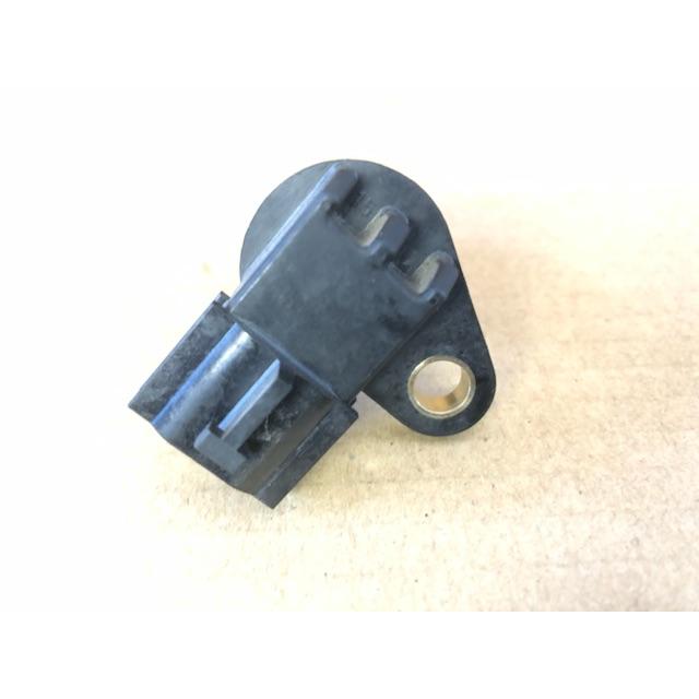 スピード 車速 センサー ソリオ MA15S スズキ 純正 K12B AT FF 26141-65KF0 計器類、電子パーツ スピード 車速 センサー ソリオ MA15S スズキ 純正 K12B AT FF 26141-65KF0