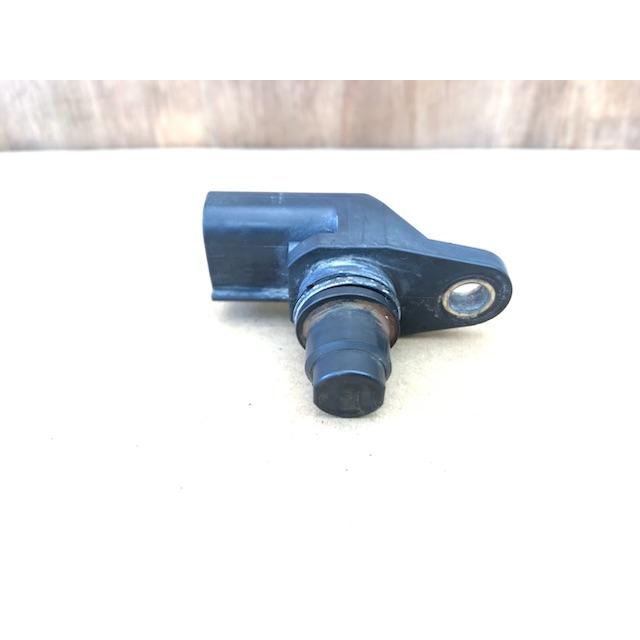 カム角 ポジション センサー エブリィ DA64V スズキ 純正 K6A