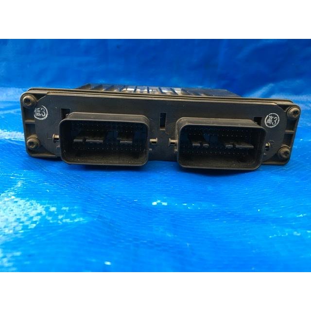 スロットル ボディ エンジン コンピューター アルト HA24S スズキ K6A
