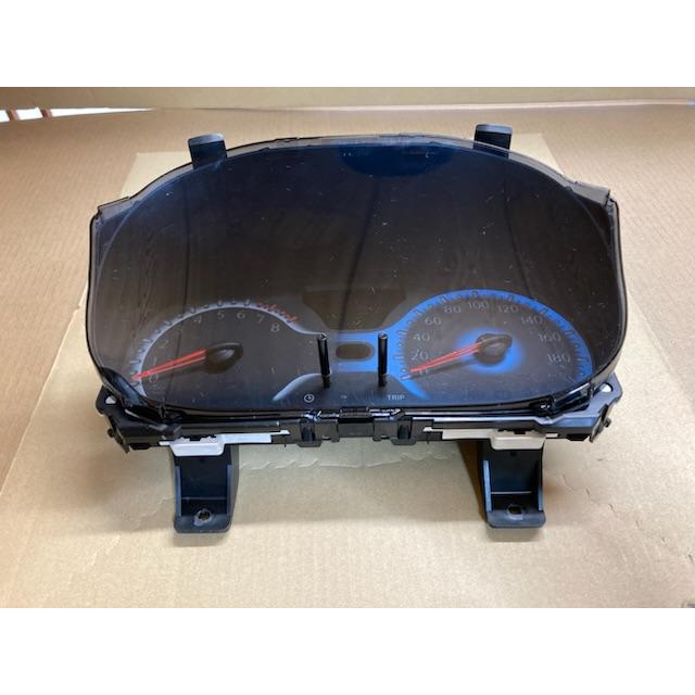 スピードメーター キューブ Z12 ニッサン 純正 131312km ABS スピードメーター キューブ Z12 ニッサン 純正 131312km ABS