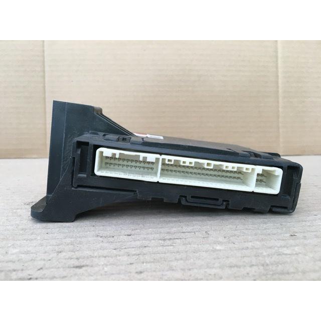 エアコン アンプ コンピューター プリウス ZVW30 トヨタ 純正 88650