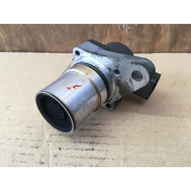 EGR バルブ キューブ YZ11 ニッサン 純正 HR15 14710-ED000 排気 EGR バルブ キューブ YZ11 ニッサン 純正 HR15 14710-ED000 排気