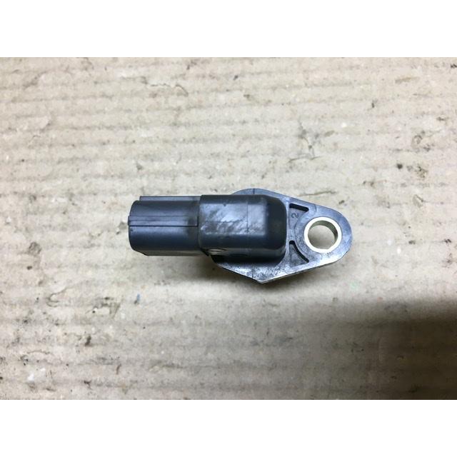 クランク角 ポジション センサー モコ MG22S ニッサン K6A クランク角 ポジション センサー モコ MG22S ニッサン K6A