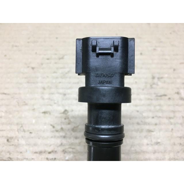 クランク角 ポジション センサー プリウス ZVW30 トヨタ 2ZR-FXE クランク角 ポジション センサー プリウス ZVW30 トヨタ 2ZR-FXE