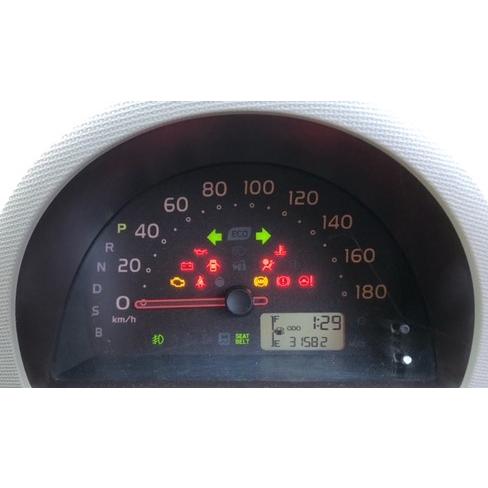 スピードメーター パッソ KGC30 トヨタ 31582km AT ABS 83800-B1380