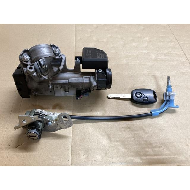 メイン キー シリンダー イグニッション キーレス 送信機 フィット GE6