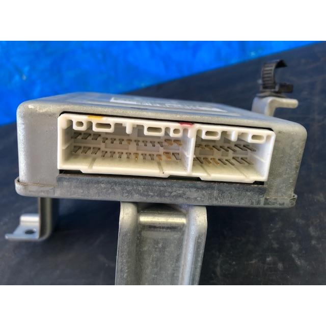 スキッド コントロール コンピューター テリオス J100G ダイハツ