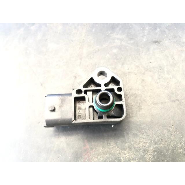 MAP マップ マニホールド エア プレッシャー センサー スイフト