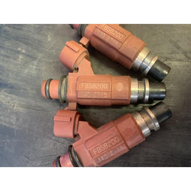 インジェクター 3本 未テストジャンク ジムニー JB23W スズキ K6A