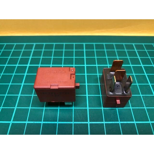 デンソー リレー 2個 12V 未テスト ホンダ 車から 純正 流用可 DENSO