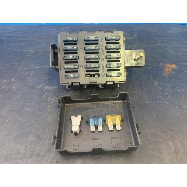 ヒューズ ボックス ヴィヴィオ KK3 スバル : OKATA Recycle