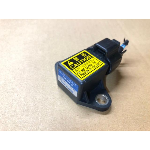 ヨーレート センサー キューブ Z12 ニッサン HR15 31955-EU50B