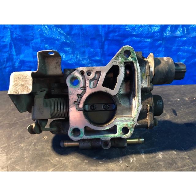 部品車　バモス スロットル ボディ バモス HM2 ホンダ E07Z AT 4WD 16400-PTG