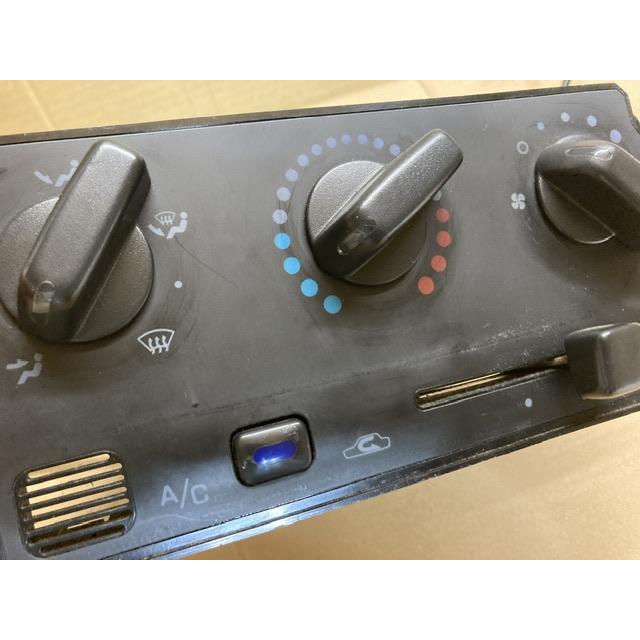 エアコン スイッチ パネル ビュート HK11 ミツオカ マニュアル タイプ