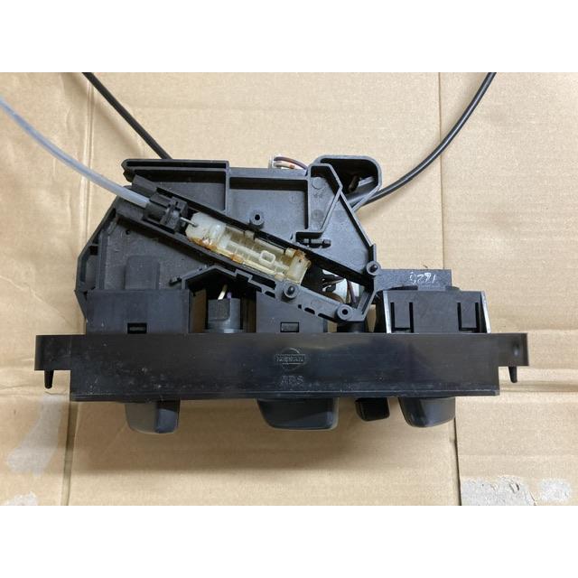 エアコン スイッチ パネル ビュート HK11 ミツオカ マニュアル タイプ