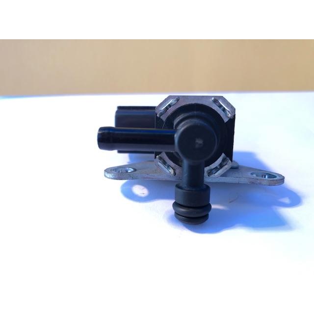 バキューム スイッチング バルブ 流用 ニッサン 14930-EN20A