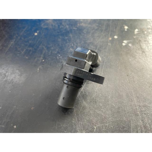 スズキ　K6Aエンジン カムポジションセンサー　新品 スズキ K6Aエンジン カムポジションセンサー 新品 スズキ K6A