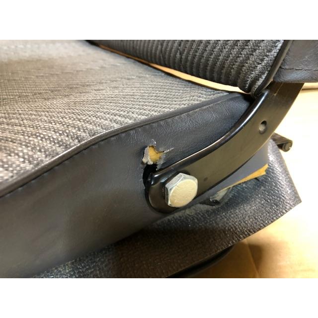 助手席 座席 シート ハイゼット S83P ダイハツ 71540-87514-030