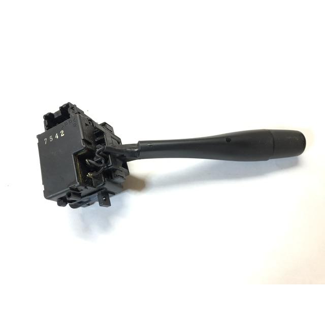 ワイパー スイッチ ローレル GC35 ニッサン 25260-2Y020 SW レバー