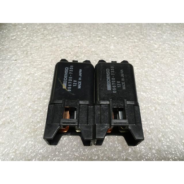 デンソー リレー 2個 12V 未テスト ホンダ 車から DENSO 056700-7330