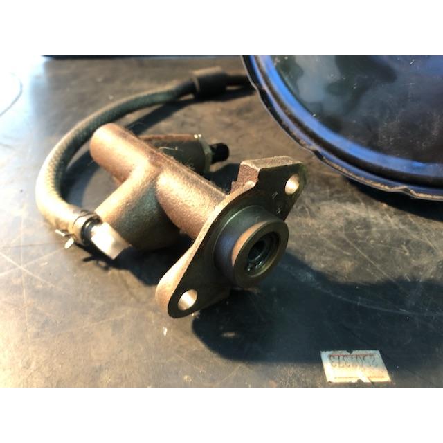ブレーキ マスター クラッチ シリンダー ボンゴ トラック SK82T マツダ