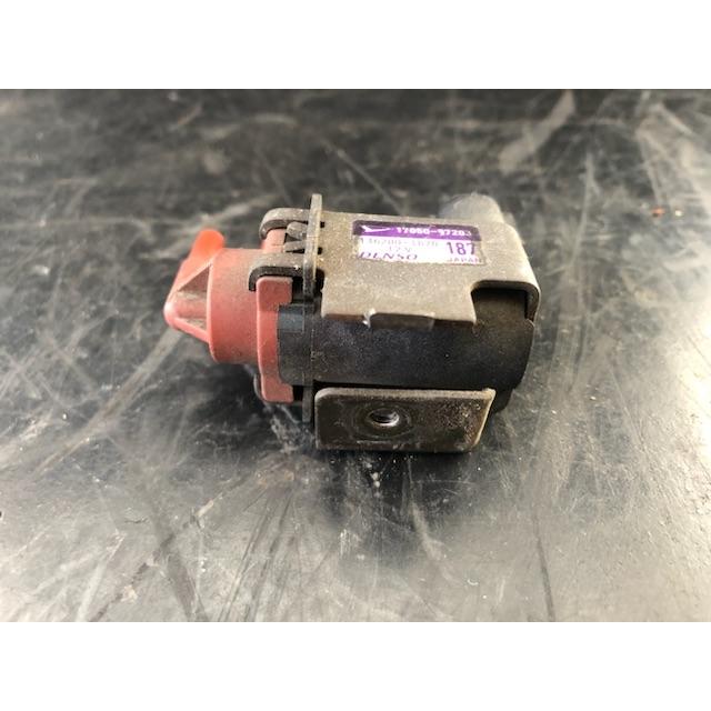 バキューム スイッチング バルブ ムーヴ L910S ダイハツ EF-DET