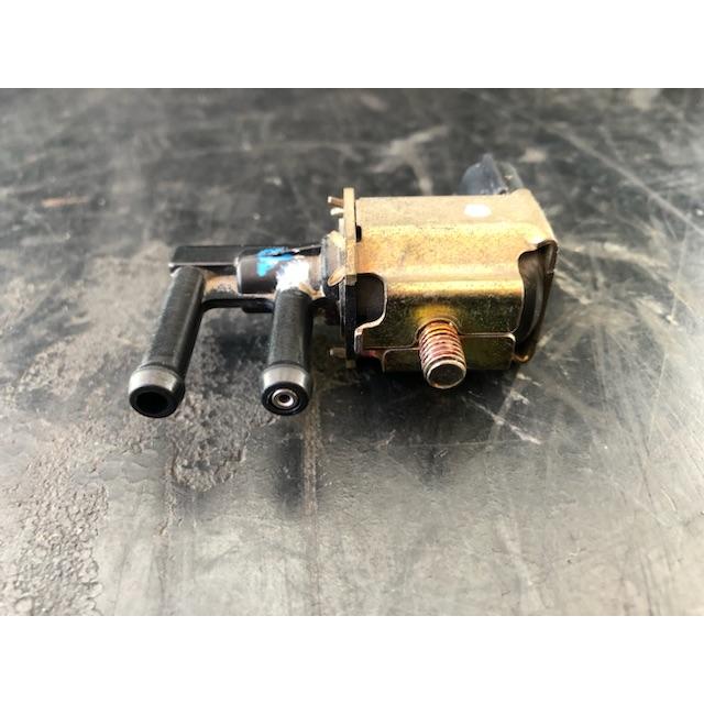 スバル専用 バキューム スイッチング バルブ サンバー ディアス TW2 スバル