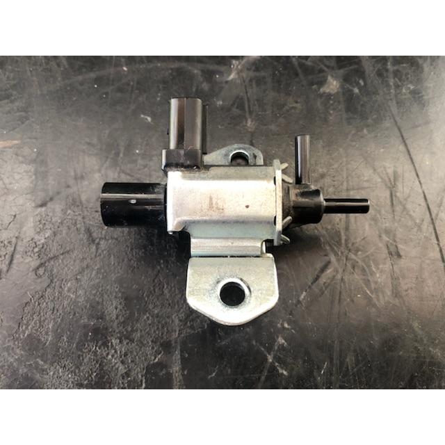 ハツハル Solenoid Valve 9218234 for Hitachi ZX200-3 ZX210-3 ZX350-3