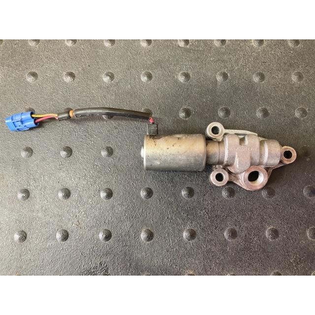 オイル コントロール バルブ ワゴンR ソリオ MA34S スズキ M13A 16550