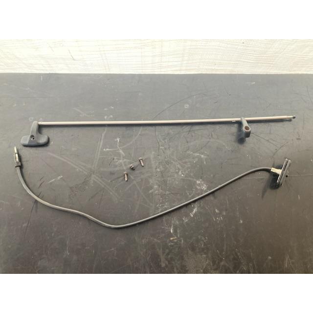 アンテナ 未テストジャンク ボンゴ トラック SK82T マツダ S47P-66