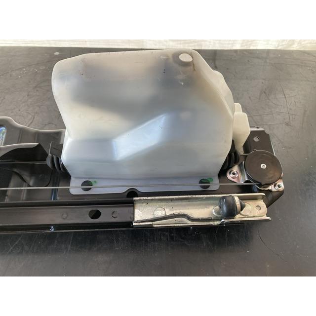 スズキ エブリイ DA64 直流家 助手席側ウィンドウファン 未使用新品！ エブリィ バン カスタム パーツ エブリィワゴン da17w da64w