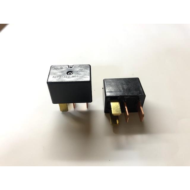 スバル系 リレー 2個 未テスト スバル 車から NAiS ACV31212 M05