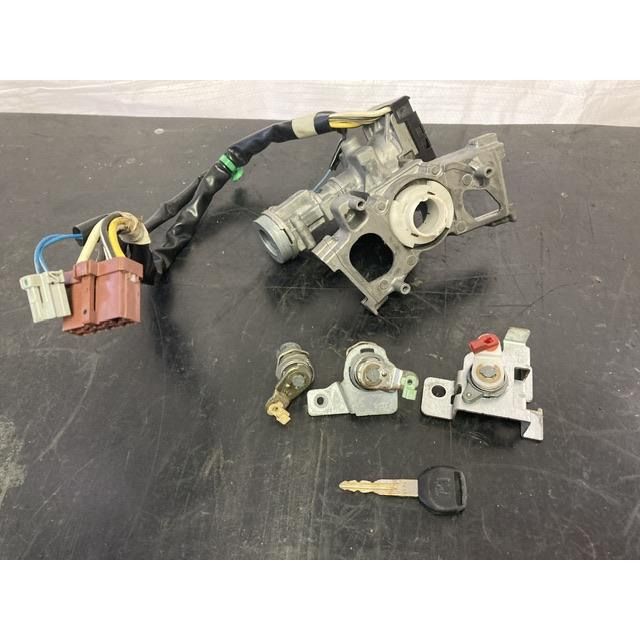 キーシリンダー セット バモス HM2 ホンダ 06350-S8R-901 72141