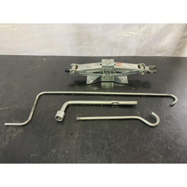 車載 工具 エブリィ DA64V スズキ から取り外し ジャッキ ハンドル