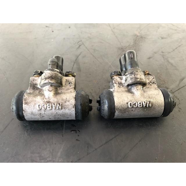プロポーショニング バルブ 左右 スクラム DG62V マツダ 4WD 1A00-26