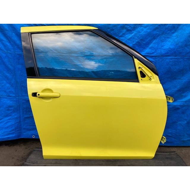 ドア フロント 右 スイフト スポーツ ZC32S スズキ ZFT チャンピオン