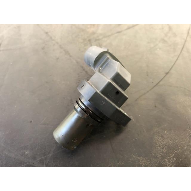 カム 角 ポジション センサー ワゴンR MH21S スズキ 純正 K6A FF