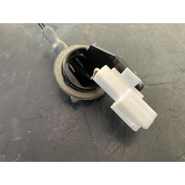 JZX100 リア ABSセンサー 左右 Amazon.co.jp: 車用 リア 左＆右 ABS スピードセンサー ホイール