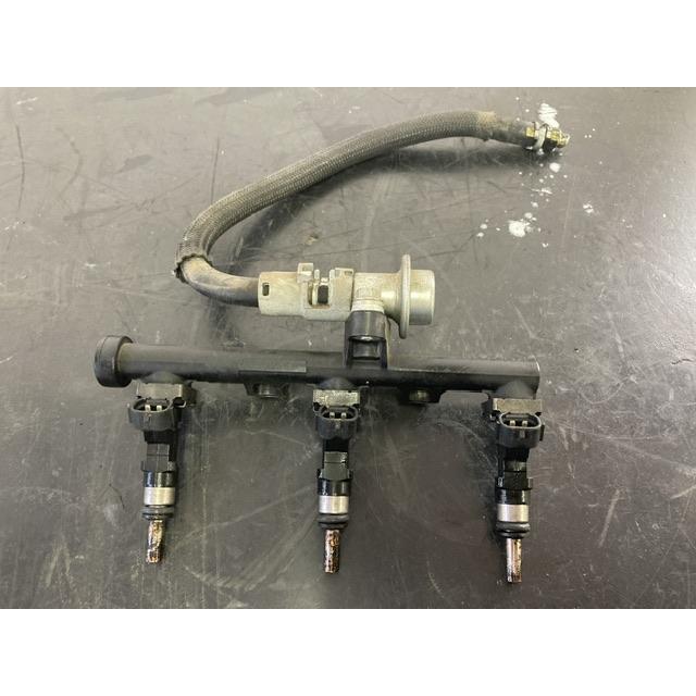 インジェクター 3本 デリバリー パイプ セット タント L385S ダイハツ