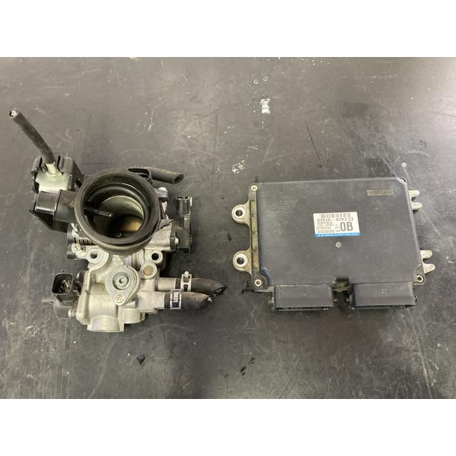 スロットル ボディ エンジン コンピューター アルト ラパン HE22S 