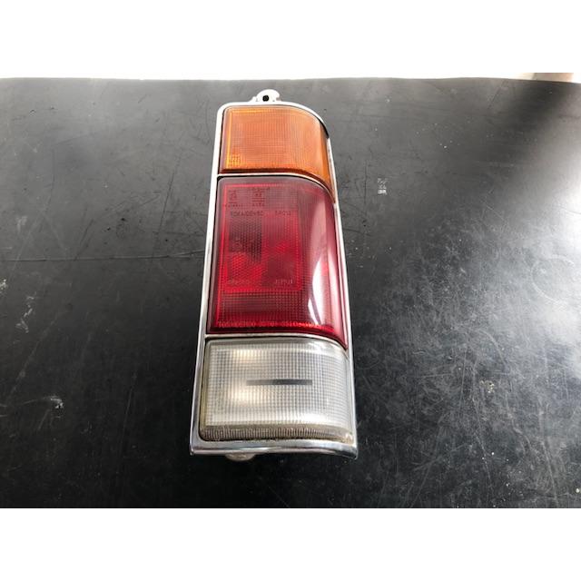 テール ランプ 右 エブリィ DB51V PX ジョイポップ スズキ 35603-85532