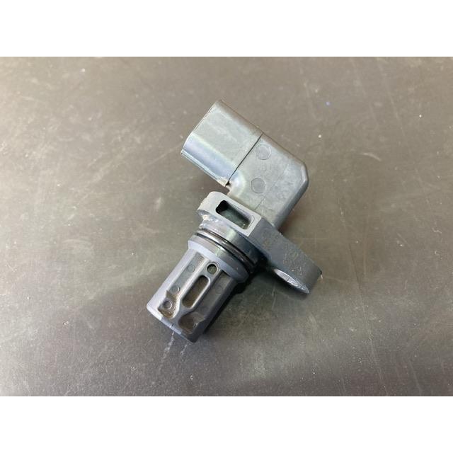カム 角 ポジション センサー ワゴンRスティングレー MH23S スズキ K6A