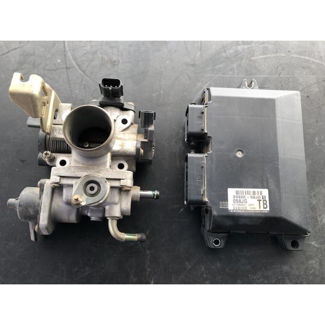 スロットル ボディ エンジン コンピューター ワゴンR MH21S スズキ K6A