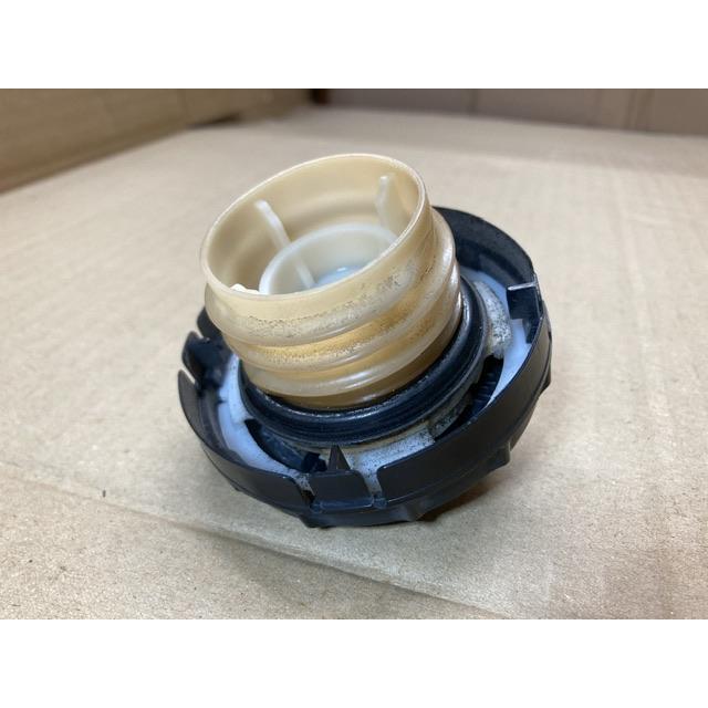 ワゴンR MH21S 給油口 給油口の蓋が開かない（ワゴンR MH21S） - YouTube