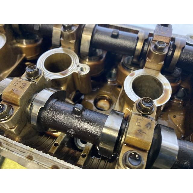 エンジン シリンダー ヘッド エブリィ ワゴン DA62W スズキ K6A 33400