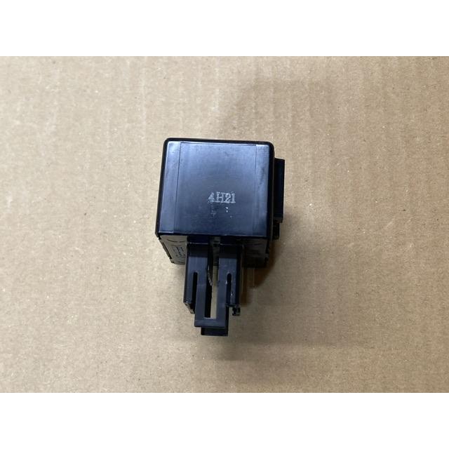 フラッシャー リレー MRワゴン MF22S スズキ 38610-84F00 DENSO 066500