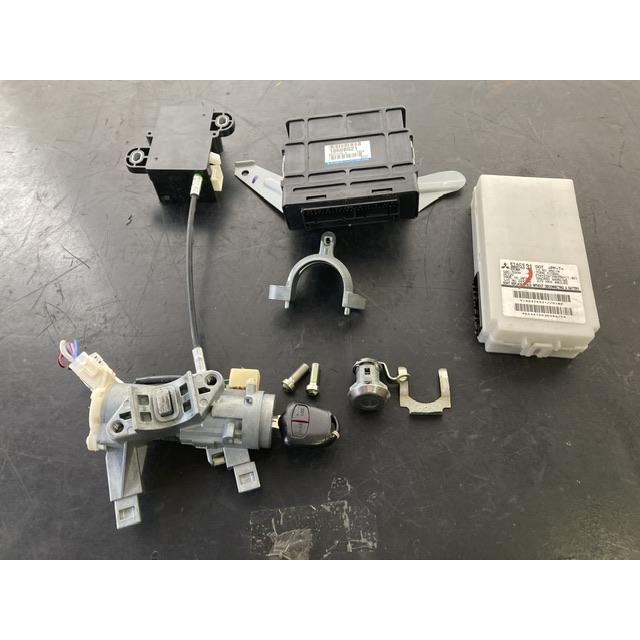 ekワゴン H82W キーシリンダー6370A184 キーシリンダー セット 送信 受信機 ekワゴン H82W ミツビシ MN113398