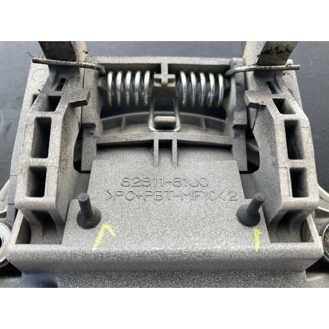 アウター ハンドル 1台分 MRワゴン MF22S スズキ ZGF 82811-81J0