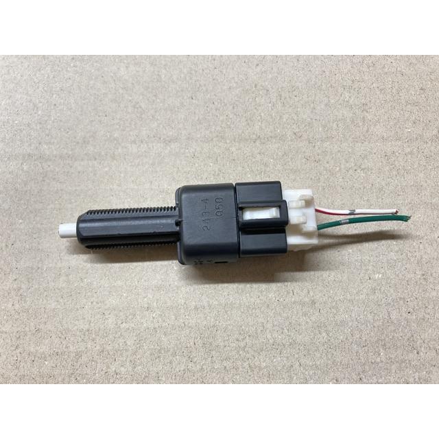 ブレーキ ランプ スイッチ ekワゴン H81W ミツビシ 純正 MR228924