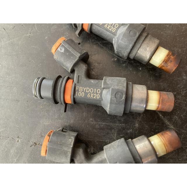 スズキ純正　JA22ジムニー　K6Aエンジン　インジェクター　3本 インジェクター 3本 セット ジムニー JB23W スズキ K6A 15710